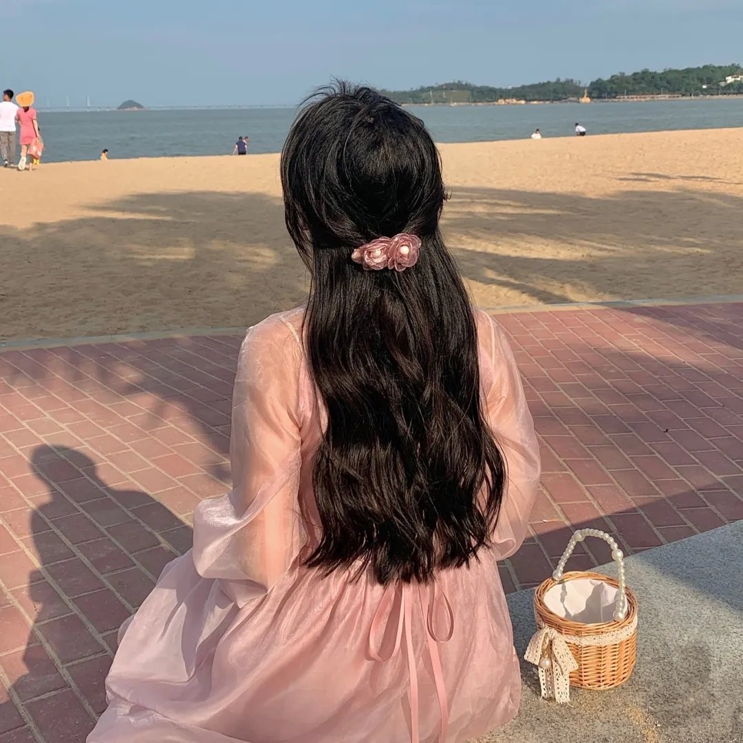 我的情敌是自己